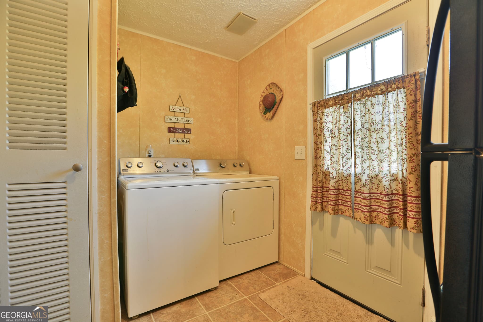 4 bedroom, 2 bathroom, 1,836 sq ft manufactured home,single family residence for sale at 124 Snyder Road, Milledgeville, GA 31061 — photo 8