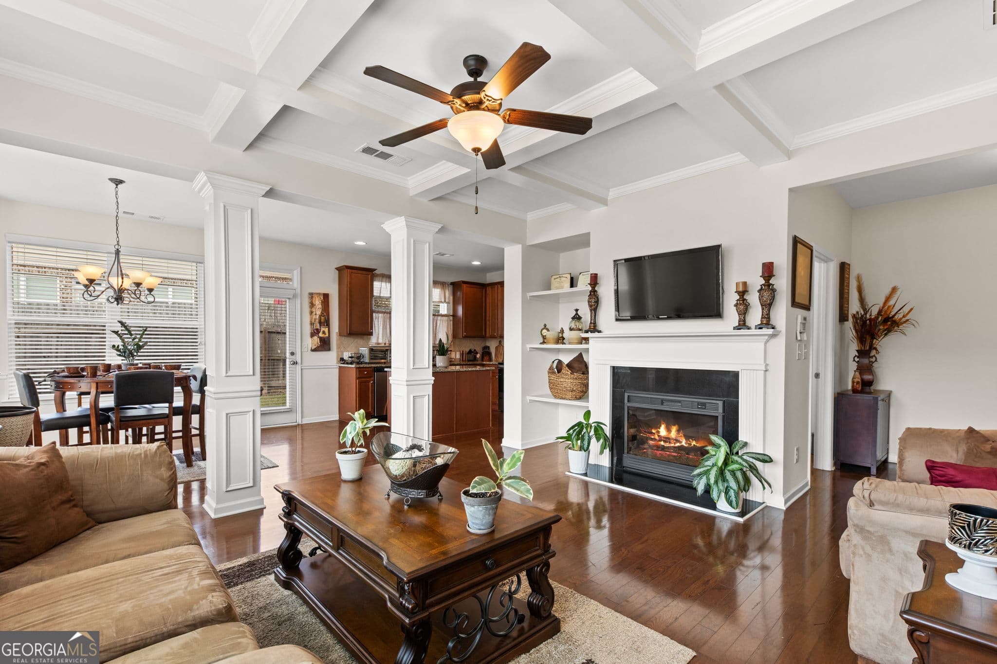 3 bedroom, 2.5 bathroom, 2,010 sq ft townhouse for sale at 3366 Open Fields Drive, Snellville, GA 30078 — photo 6