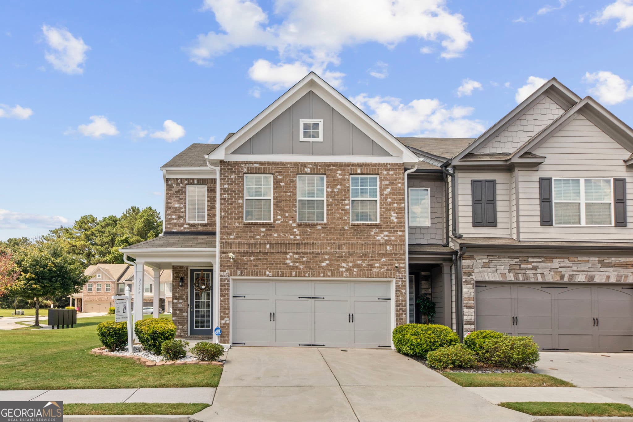 3 bedroom, 2.5 bathroom, 2,010 sq ft townhouse for sale at 3366 Open Fields Drive, Snellville, GA 30078