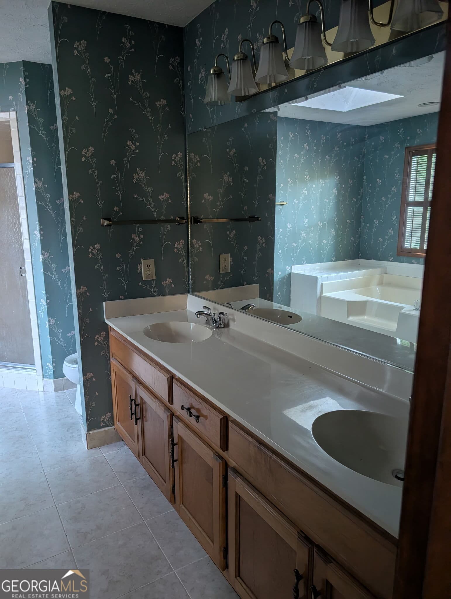 3 bedroom, 2 bathroom, 1,867 sq ft single family residence for rent at 307 Korinna Court, Peachtree City, GA 30269 for $2,550 a month — photo 6