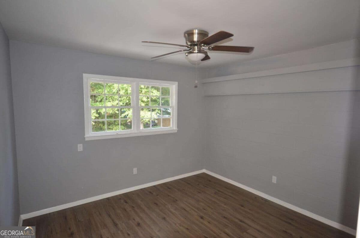2 bedroom, 1 bathroom, 864 sq ft apartment for rent at 125 Honeysuckle Lan, Athens, GA 30606 for $1,195 a month — photo 9