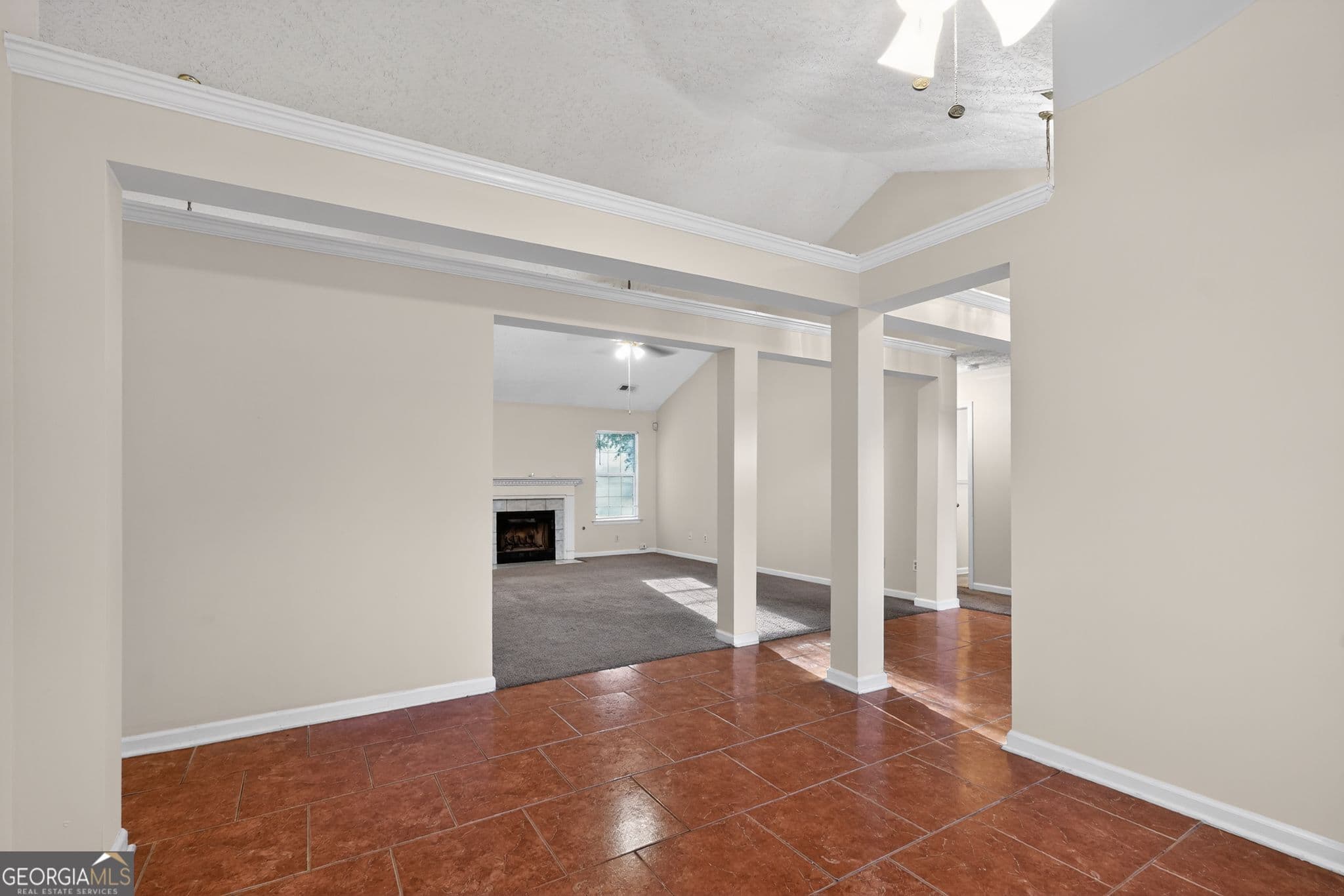 3 bedroom, 2 bathroom, 1,567 sq ft single family residence for sale at 221 Fairview Point, Ellenwood, GA 30294 — photo 5