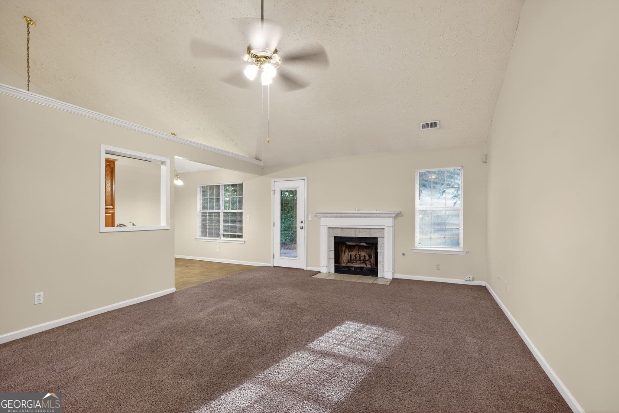 3 bedroom, 2 bathroom, 1,567 sq ft single family residence for sale at 221 Fairview Point, Ellenwood, GA 30294 — photo 9