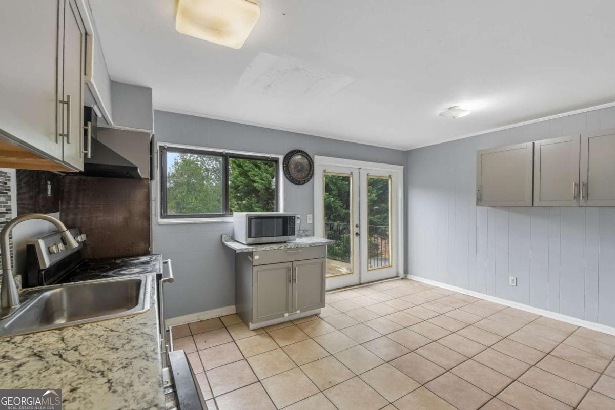 2 bedroom, 1.5 bathroom, 960 sq ft condominium for sale at 3071 Colonial Way H, Atlanta, GA 30341 — photo 9