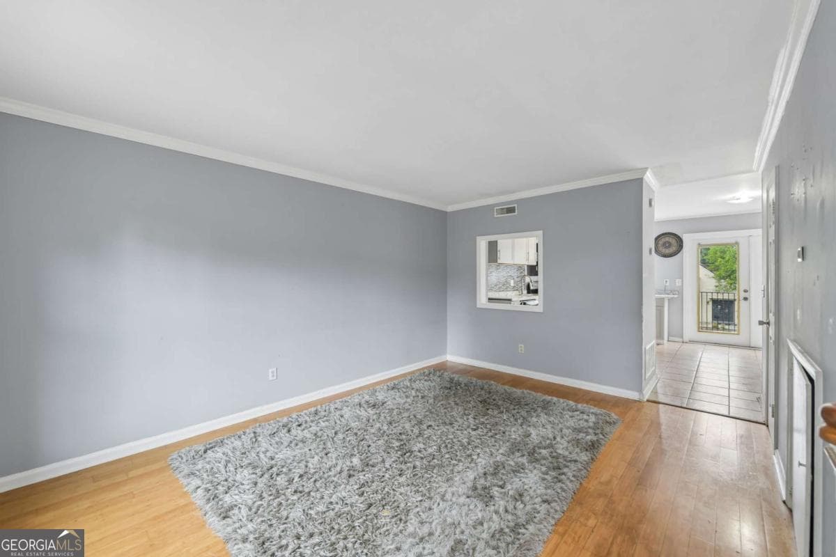 2 bedroom, 1.5 bathroom, 960 sq ft condominium for sale at 3071 Colonial Way H, Atlanta, GA 30341 — photo 4