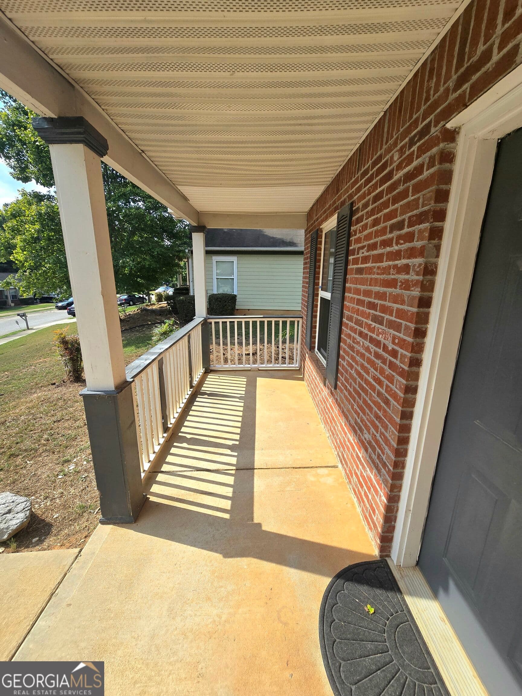 3 bedroom, 2 bathroom, 1,377 sq ft single family residence for rent at 1147 Dunivin Drive, Jonesboro, GA 30238 for $2,000 a month — photo 3