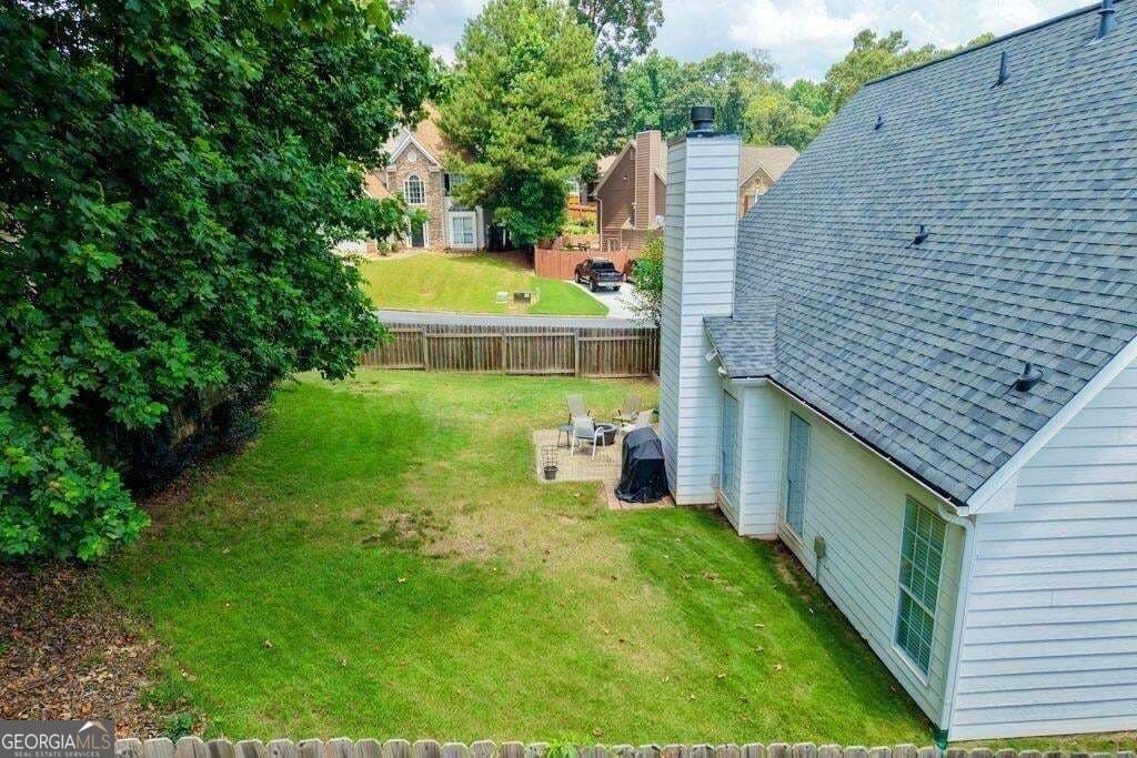 4 bedroom, 2.5 bathroom, 1,810 sq ft single family residence for sale at 225 Shadetree Lane, Lawrenceville, GA 30044 — photo 3