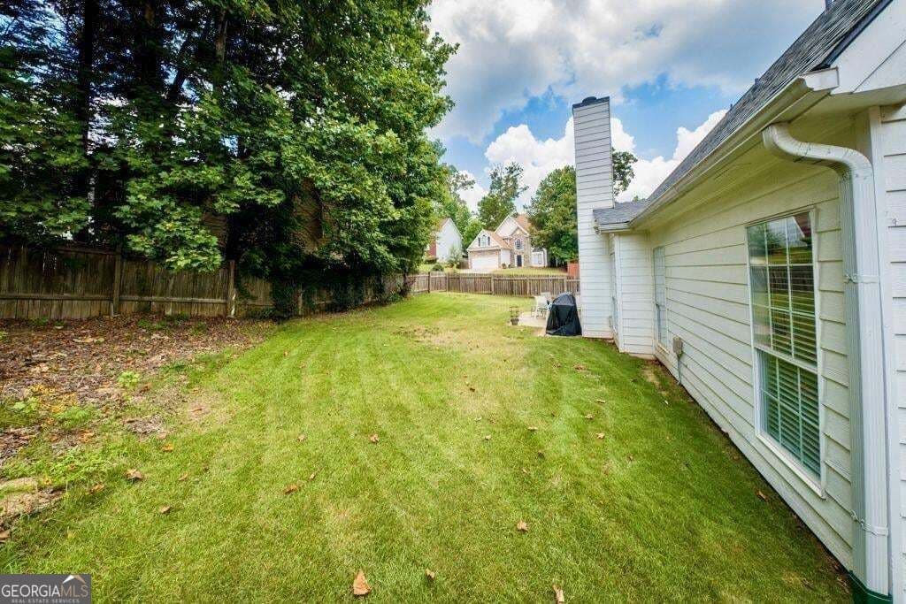 4 bedroom, 2.5 bathroom, 1,810 sq ft single family residence for sale at 225 Shadetree Lane, Lawrenceville, GA 30044 — photo 8