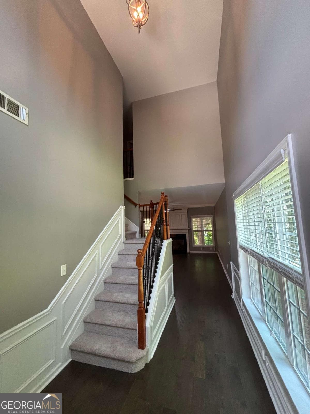 3 bedroom, 2.5 bathroom, 1,952 sq ft townhouse for sale at 5800 Oakdale Road 4, Mableton, GA 30126 — photo 7