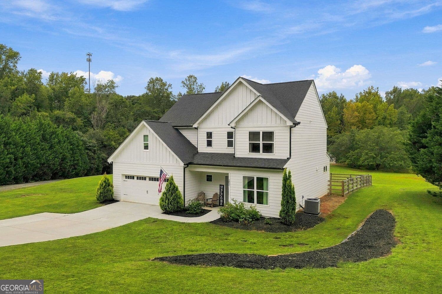 3 bedroom, 2.5 bathroom, 2,388 sq ft single family residence for sale at 201 Strickland Drive, Dawsonville, GA 30534 — photo 2