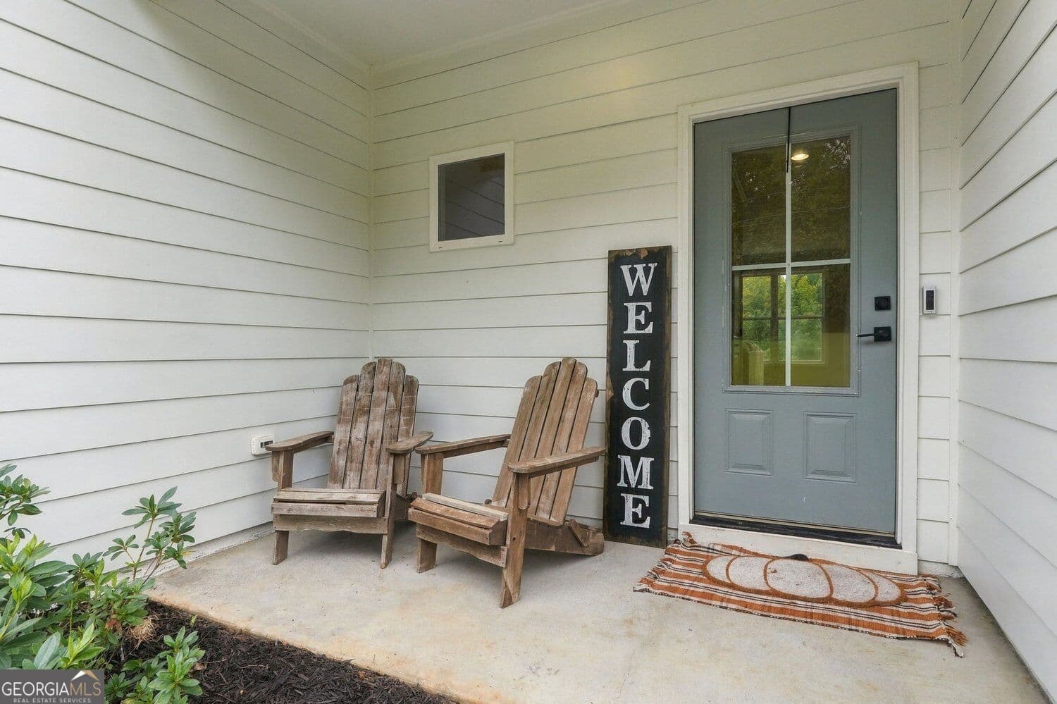 3 bedroom, 2.5 bathroom, 2,388 sq ft single family residence for sale at 201 Strickland Drive, Dawsonville, GA 30534 — photo 3