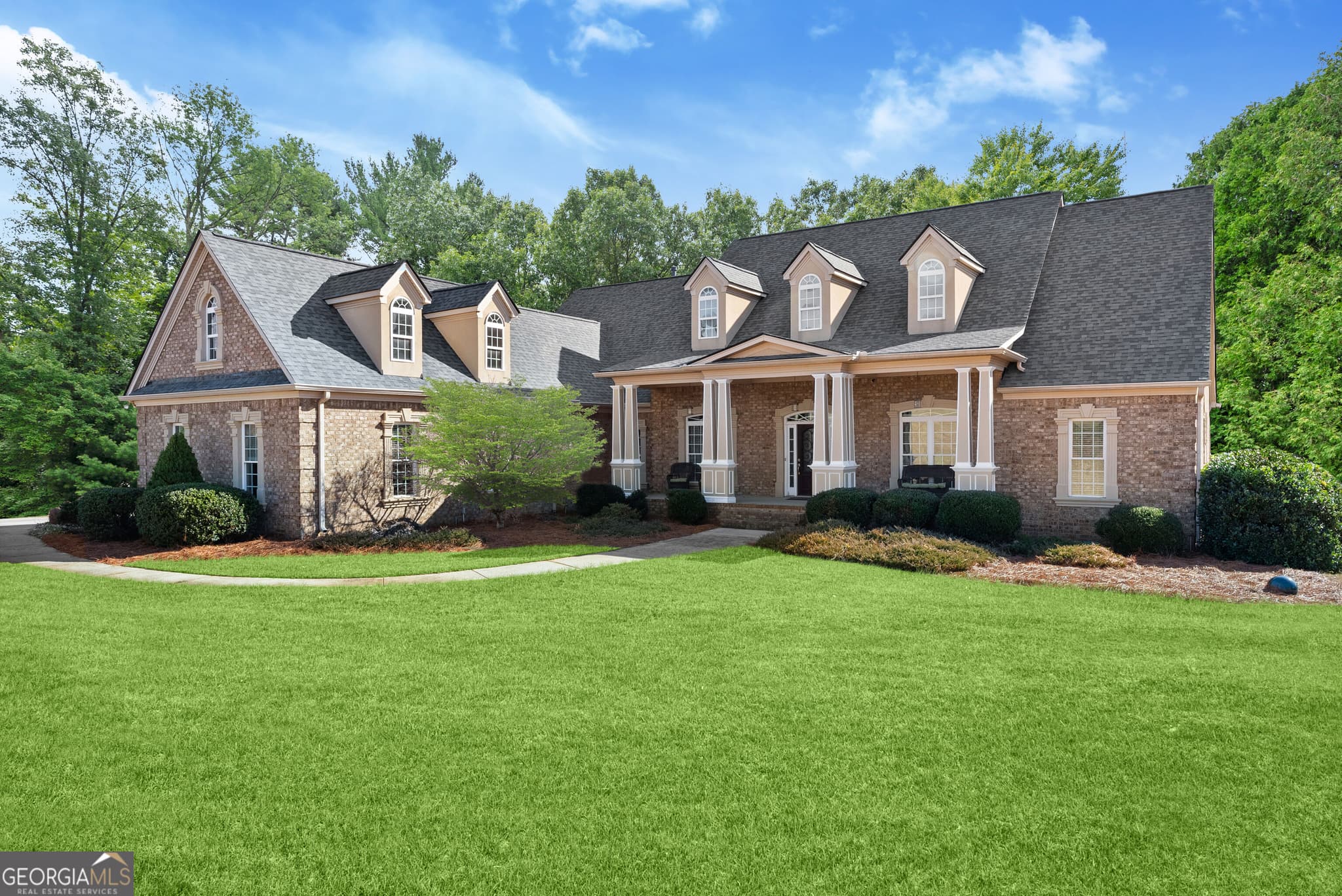 7 bedroom, 5 bathroom, 7,310 sq ft single family residence for sale at 508 Smithson Crossing, Mcdonough, GA 30252 — photo 2
