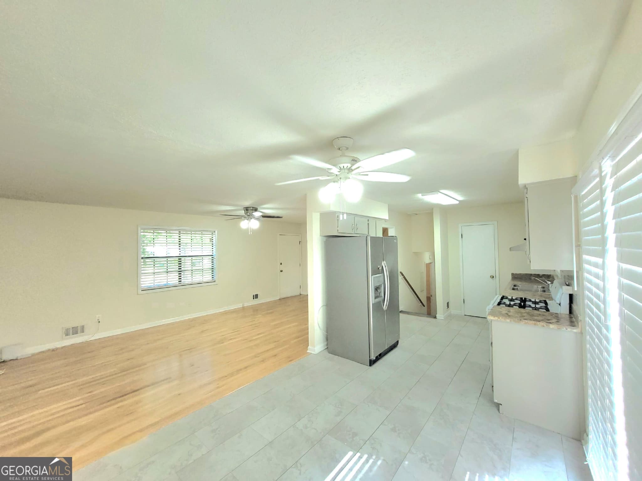 3 bedroom, 2 bathroom, 1,540 sq ft single family residence for rent at 2716 Aruba Drive, Powder Springs, GA 30127 for $2,000 a month — photo 9