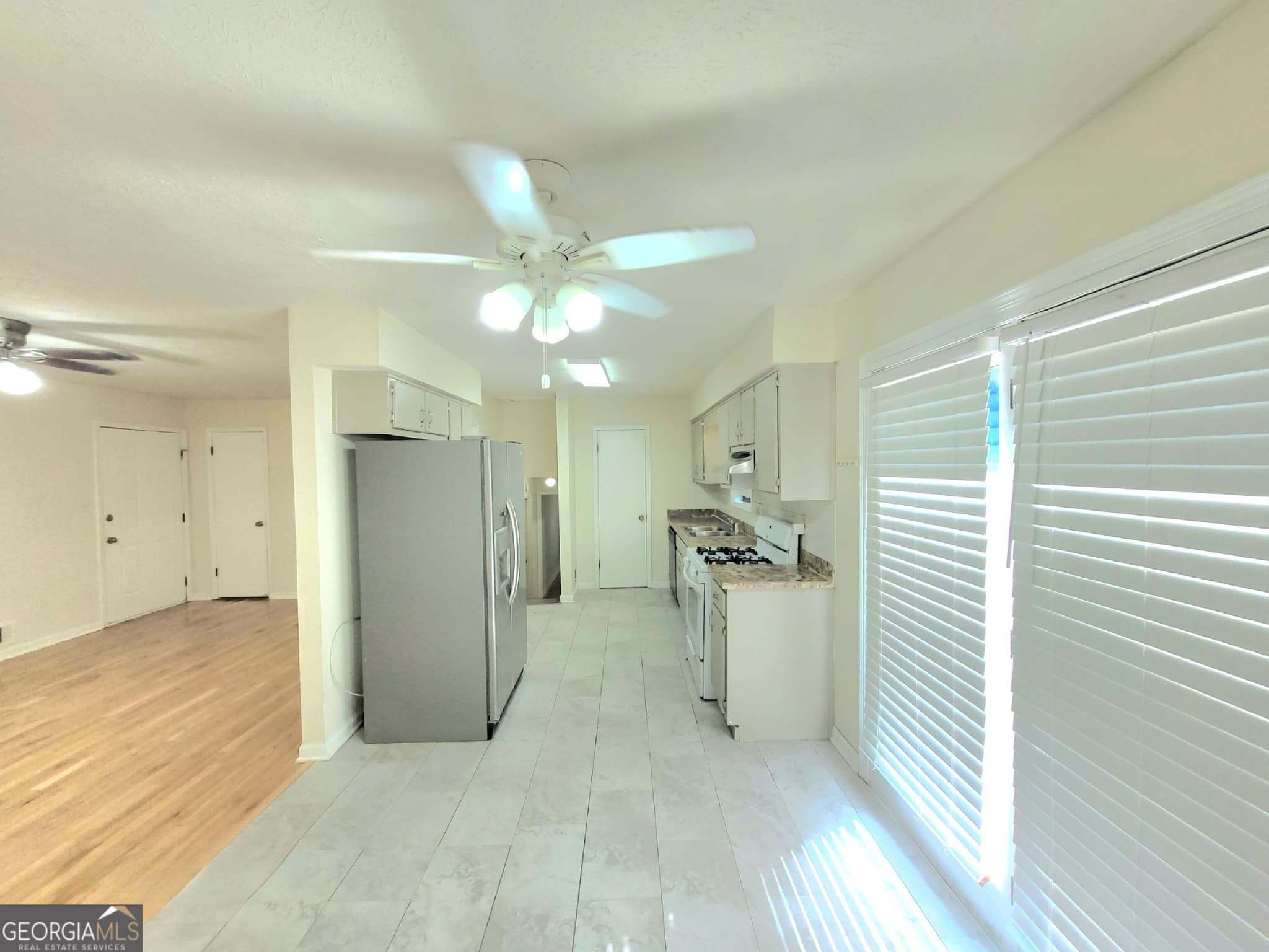 3 bedroom, 2 bathroom, 1,540 sq ft single family residence for rent at 2716 Aruba Drive, Powder Springs, GA 30127 for $2,000 a month — photo 8