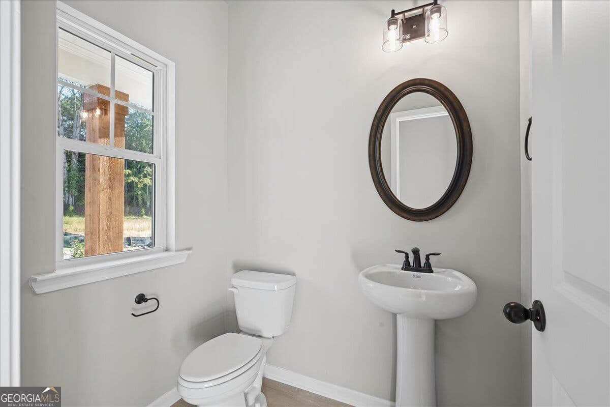 4 bedroom, 2.5 bathroom, 2,272 sq ft single family residence for sale at 361 Waterbluff Drive, Mableton, GA 30126 — photo 5