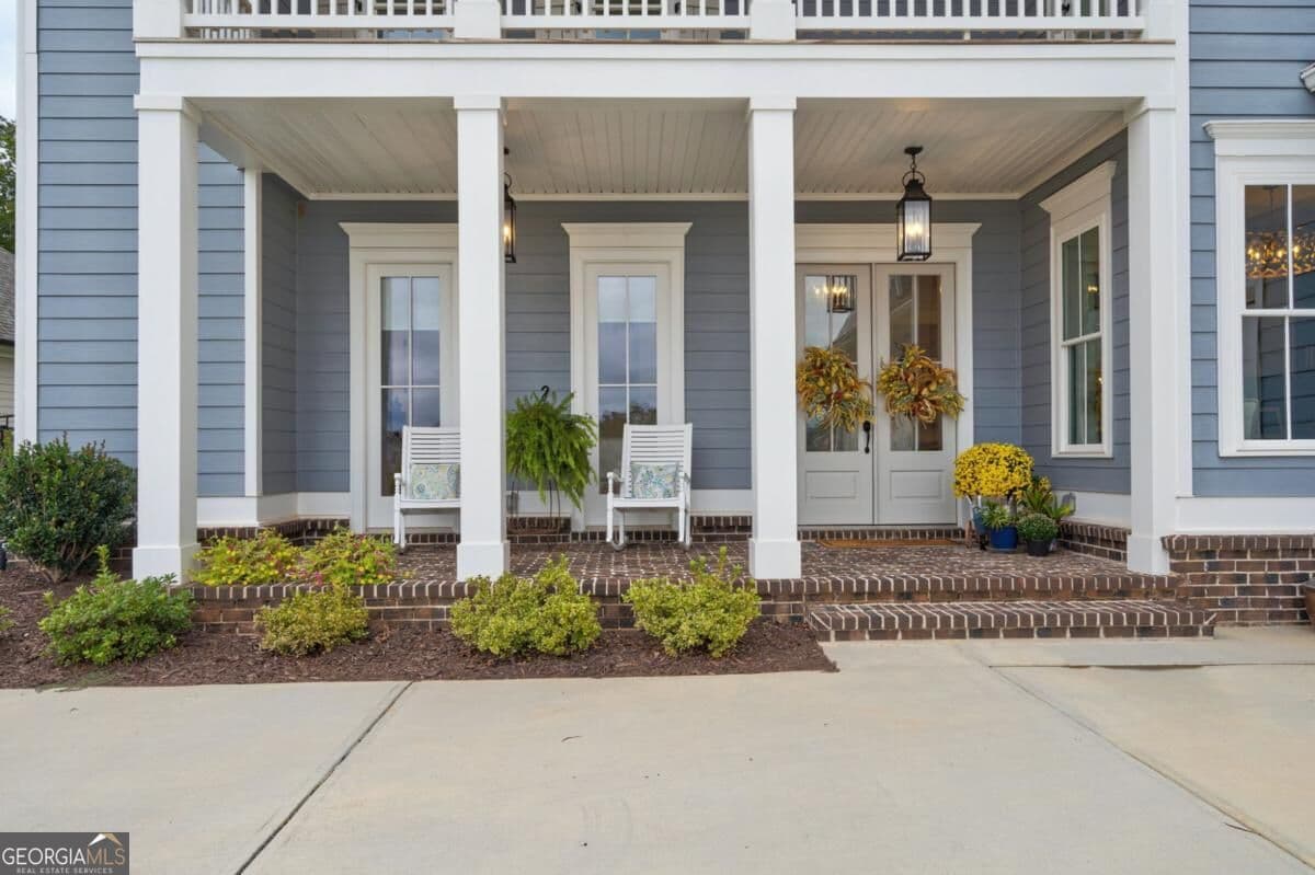 4 bedroom, 5 bathroom, 4,621 sq ft single family residence for sale at 913 Indigo Bunting Road, Statham, GA 30666 — photo 2