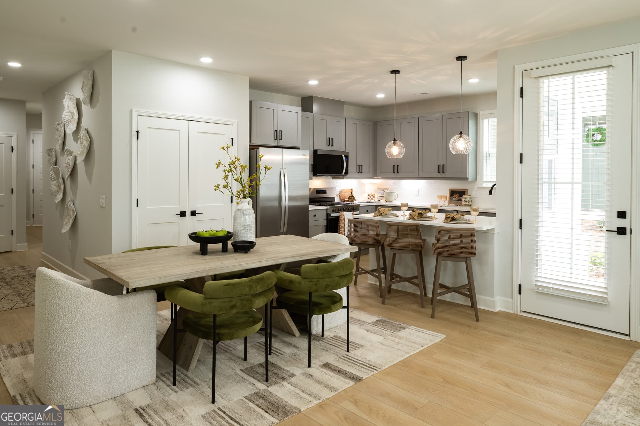 3 bedroom, 2.5 bathroom, 1,668 sq ft townhouse for rent at 5150 Adairview Circle 4610 - HAVEN, Alpharetta, GA 30004 for $2,899 a month — photo 2