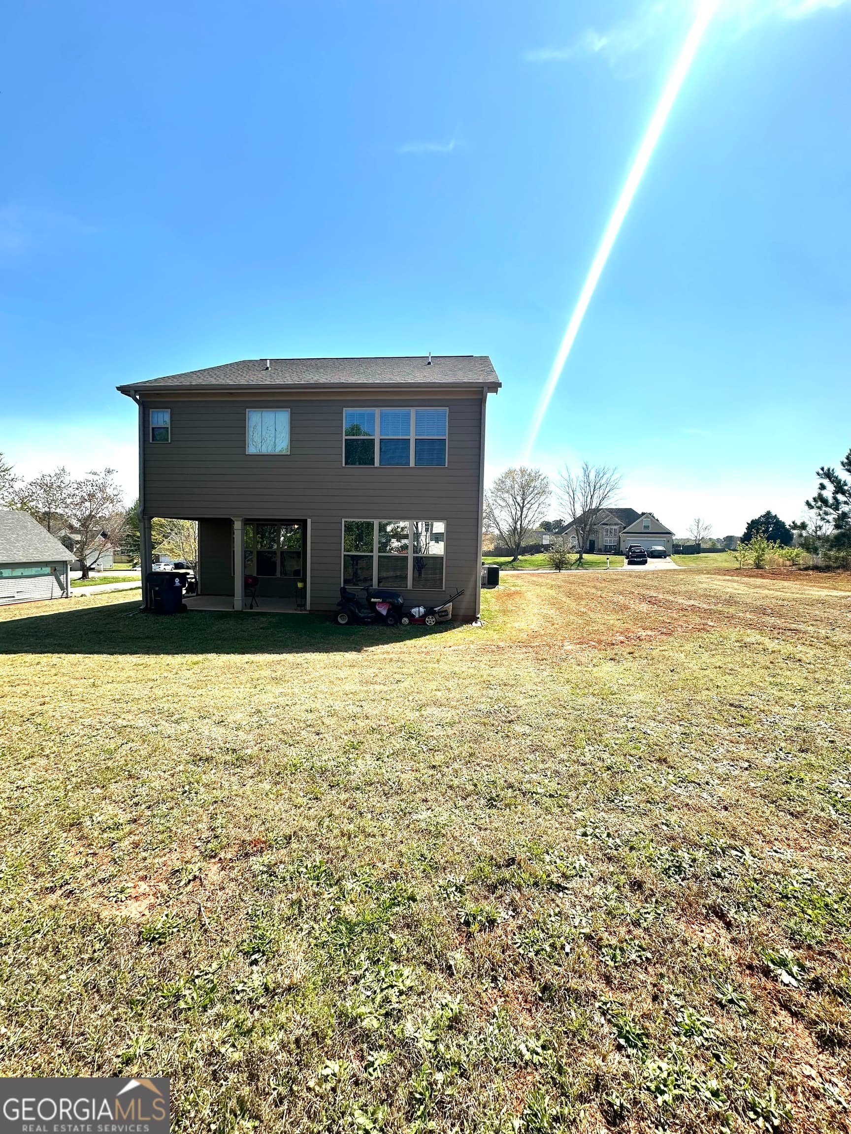 4 bedroom, 2.5 bathroom, 2,067 sq ft single family residence for sale at 122 Bramble Way, Griffin, GA 30224 — photo 6