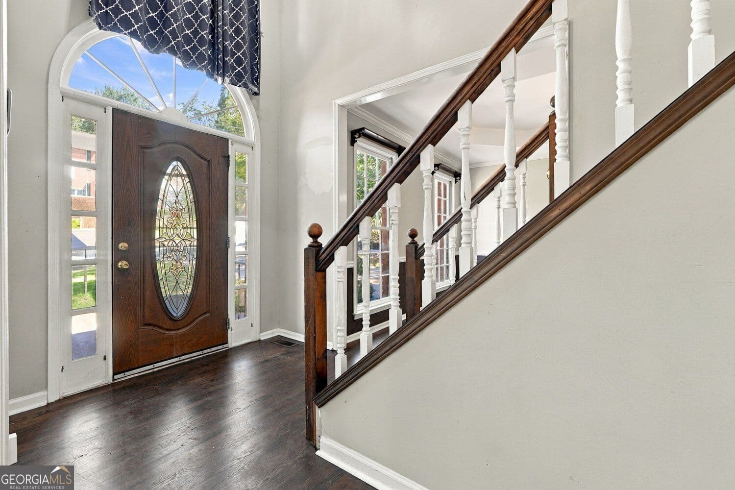 4 bedroom, 2.5 bathroom, 3,690 sq ft single family residence for sale at 3841 Mountain Way Cove, Snellville, GA 30039 — photo 4
