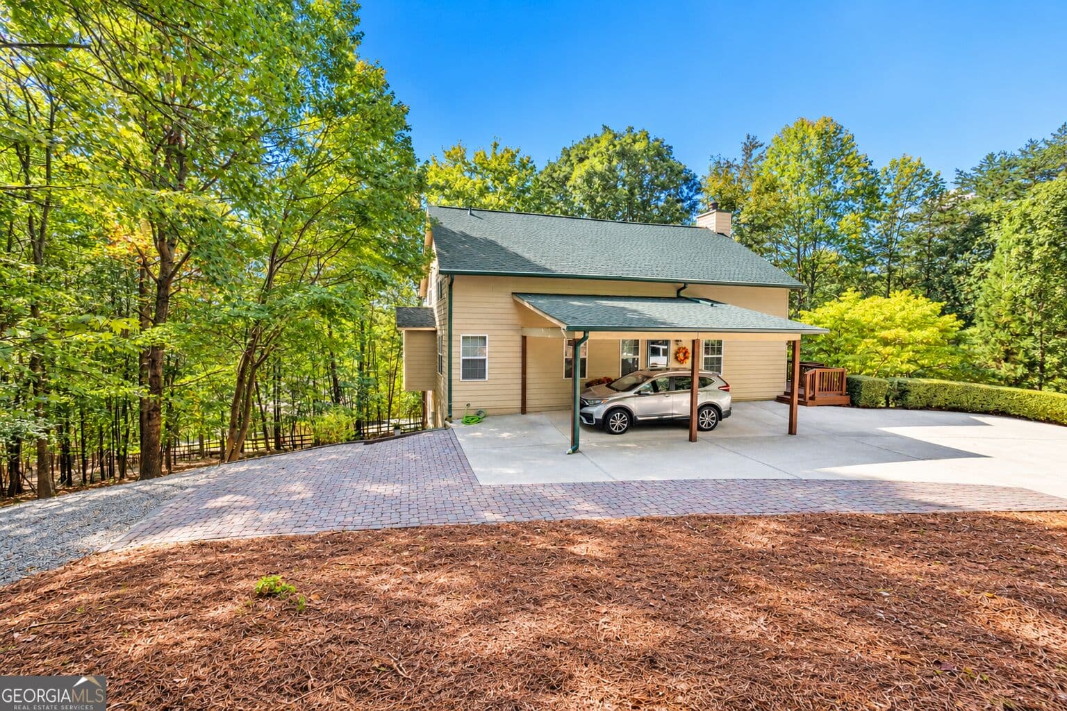4 bedroom, 3 bathroom, 2,668 sq ft cabin,single family residence for sale at 1713 Panorama Drive 37, Sautee Nacoochee, GA 30571 — photo 6