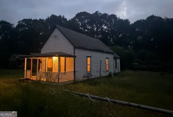 2 bedroom, 1 bathroom, 898 sq ft single family residence for sale at 101 Smith Road, Newnan, GA 30263 — photo 2