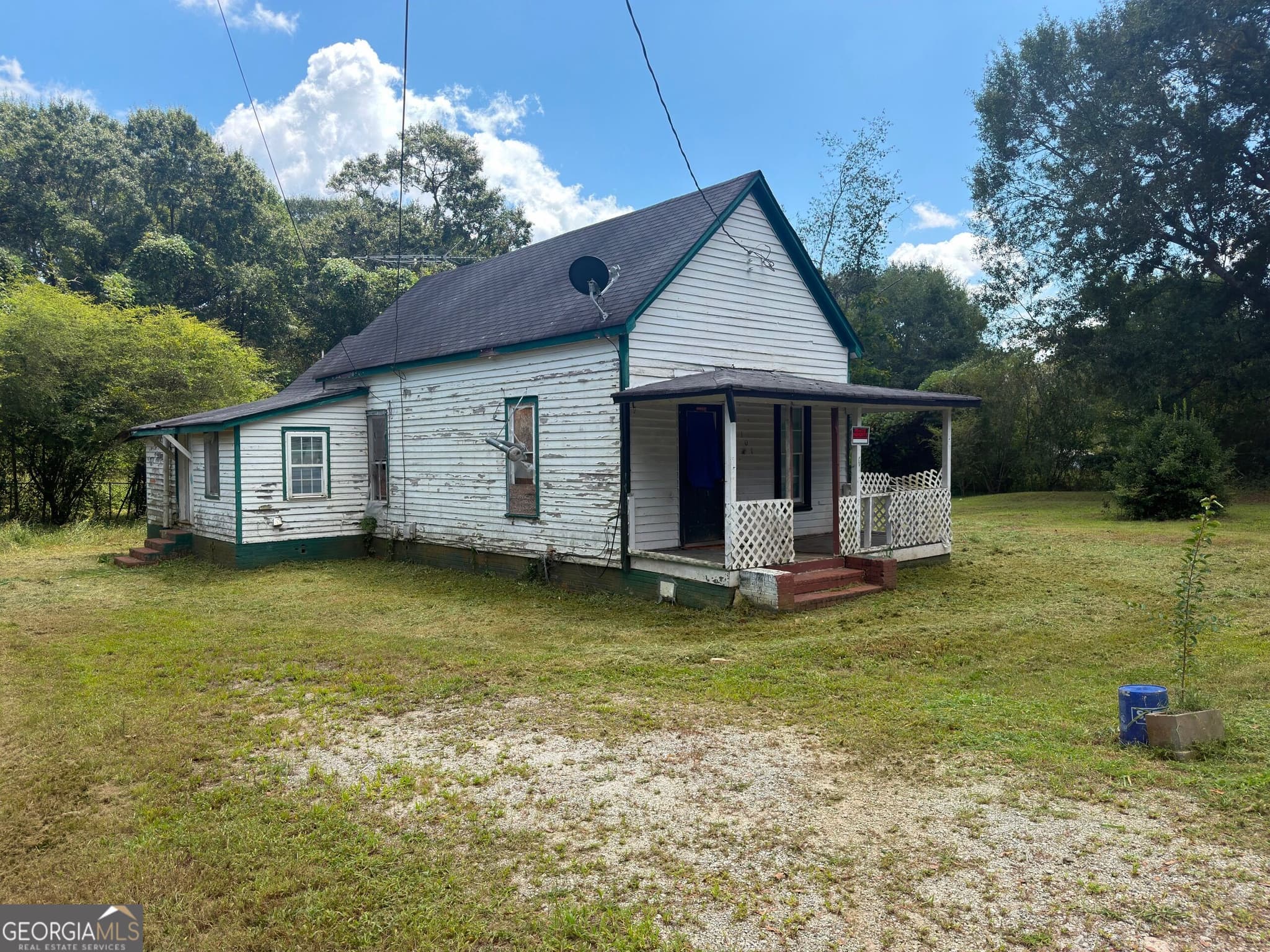2 bedroom, 1 bathroom, 898 sq ft single family residence for sale at 101 Smith Road, Newnan, GA 30263 — photo 6