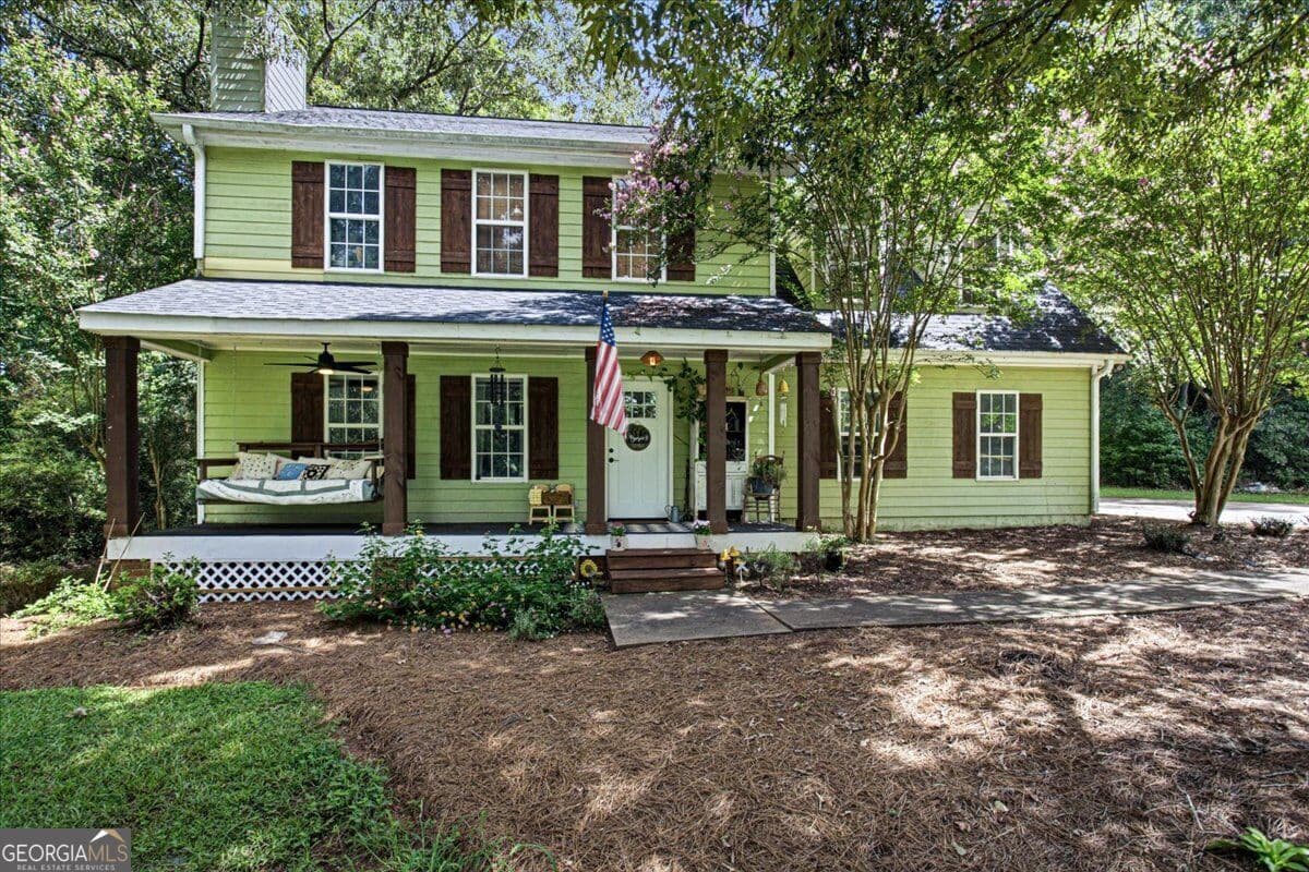 4 bedroom, 2.5 bathroom, 1,672 sq ft single family residence for sale at 110 Alcovy Way, Covington, GA 30014 — photo 2