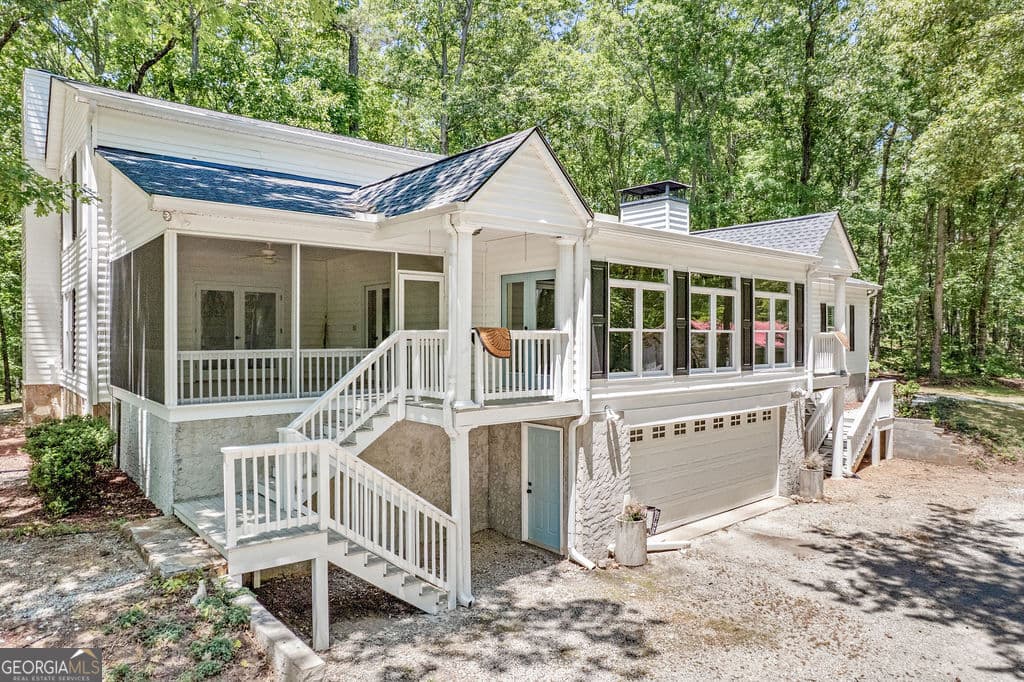 5 bedroom, 4 bathroom, 3,856 sq ft single family residence for sale at 230 Haynes Road, Moreland, GA 30259 — photo 3