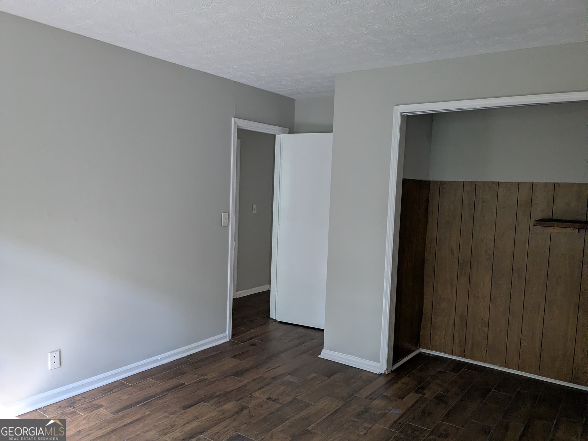 3 bedroom, 2 bathroom, 1,525 sq ft single family residence for sale at 9473 Hidden Hollow Trail, Jonesboro, GA 30236 — photo 8