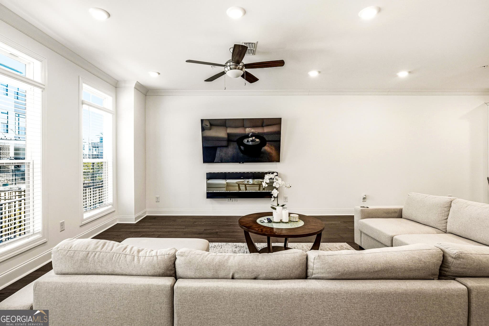 3 bedroom, 3.5 bathroom, 2,304 sq ft townhouse for sale at 407 Olmstead Way, Alpharetta, GA 30022 — photo 5