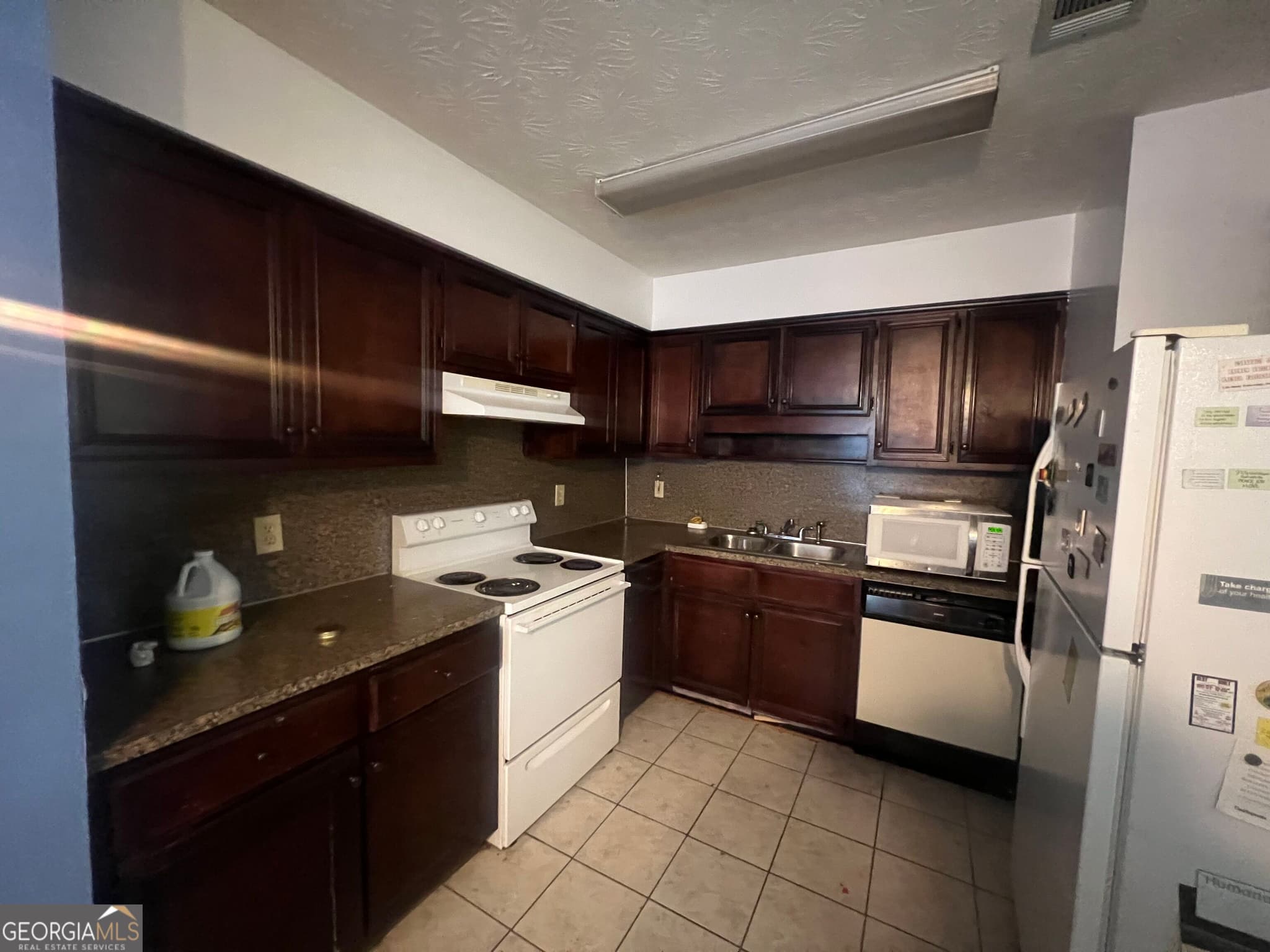 3 bedroom, 2 bathroom, 1,156 sq ft single family residence for sale at 442 Timberlane Drive, Columbus, GA 31907 — photo 6