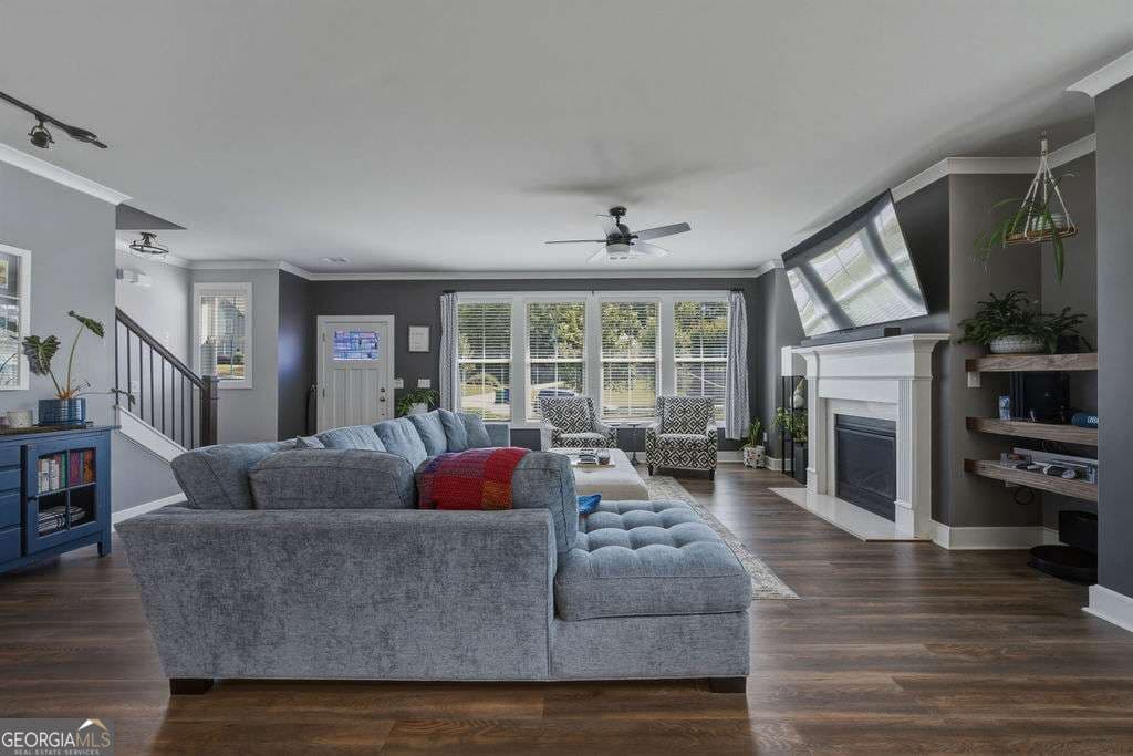 3 bedroom, 2.5 bathroom single family residence for sale at 2008 Yellow Finch Trail, Atlanta, GA 30316 — photo 5
