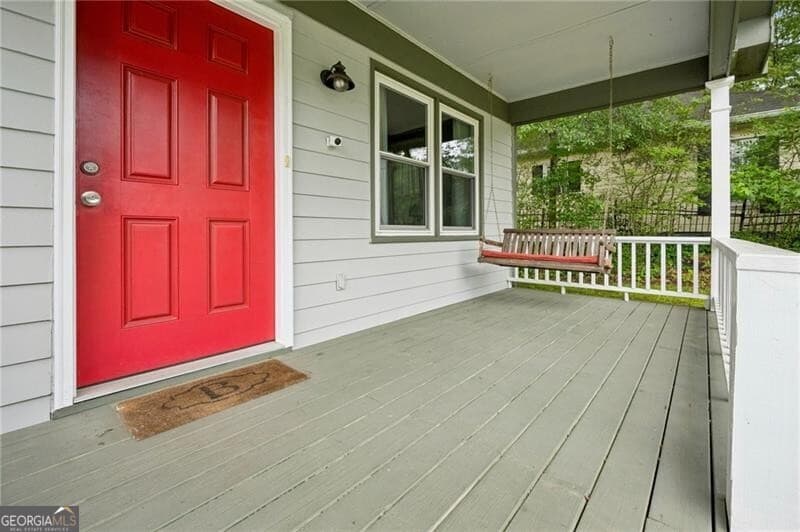 2 bedroom, 2 bathroom, 1,072 sq ft single family residence for sale at 2580 Forrest Avenue, Atlanta, GA 30318 — photo 3