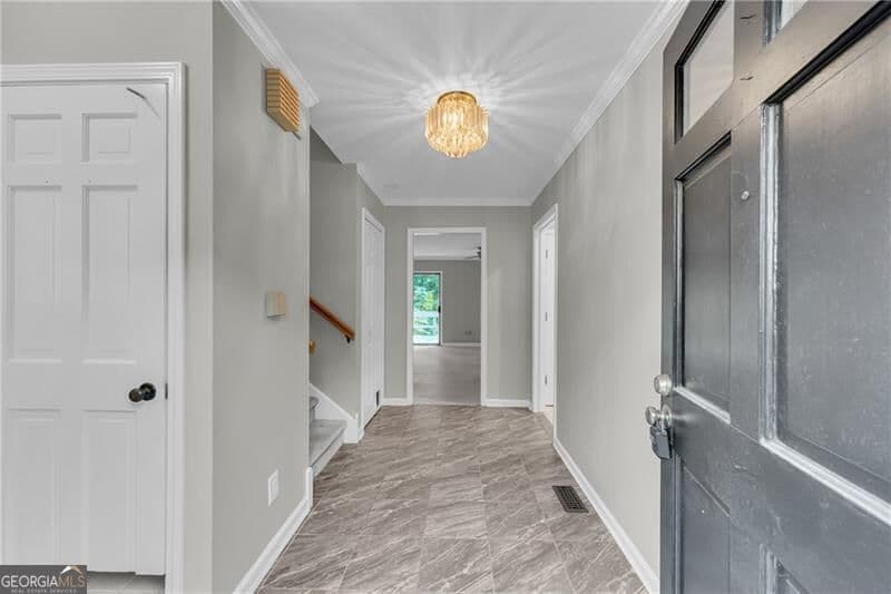 3 bedroom, 3.5 bathroom, 2,744 sq ft condominium for sale at 1493 Ashford Place, Atlanta, GA 30319 — photo 2