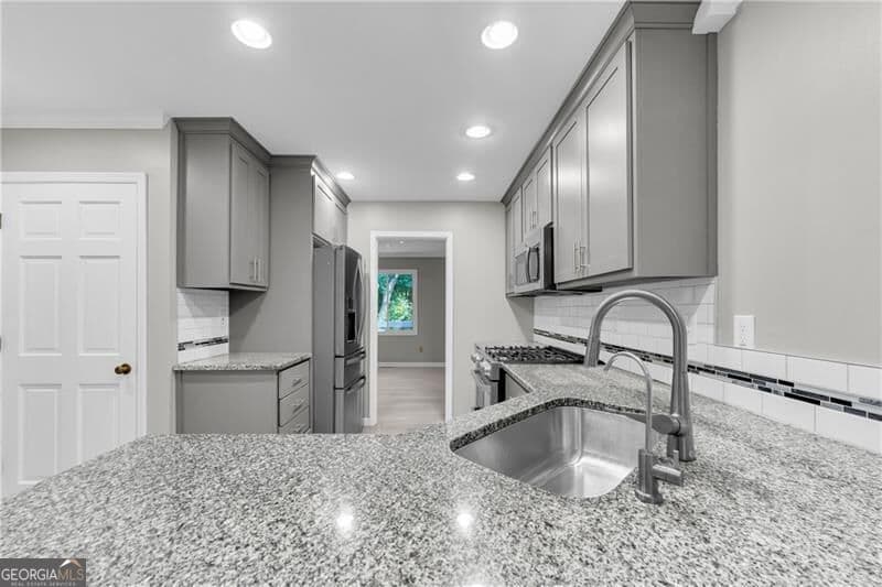 3 bedroom, 3.5 bathroom, 2,744 sq ft condominium for sale at 1493 Ashford Place, Atlanta, GA 30319 — photo 10