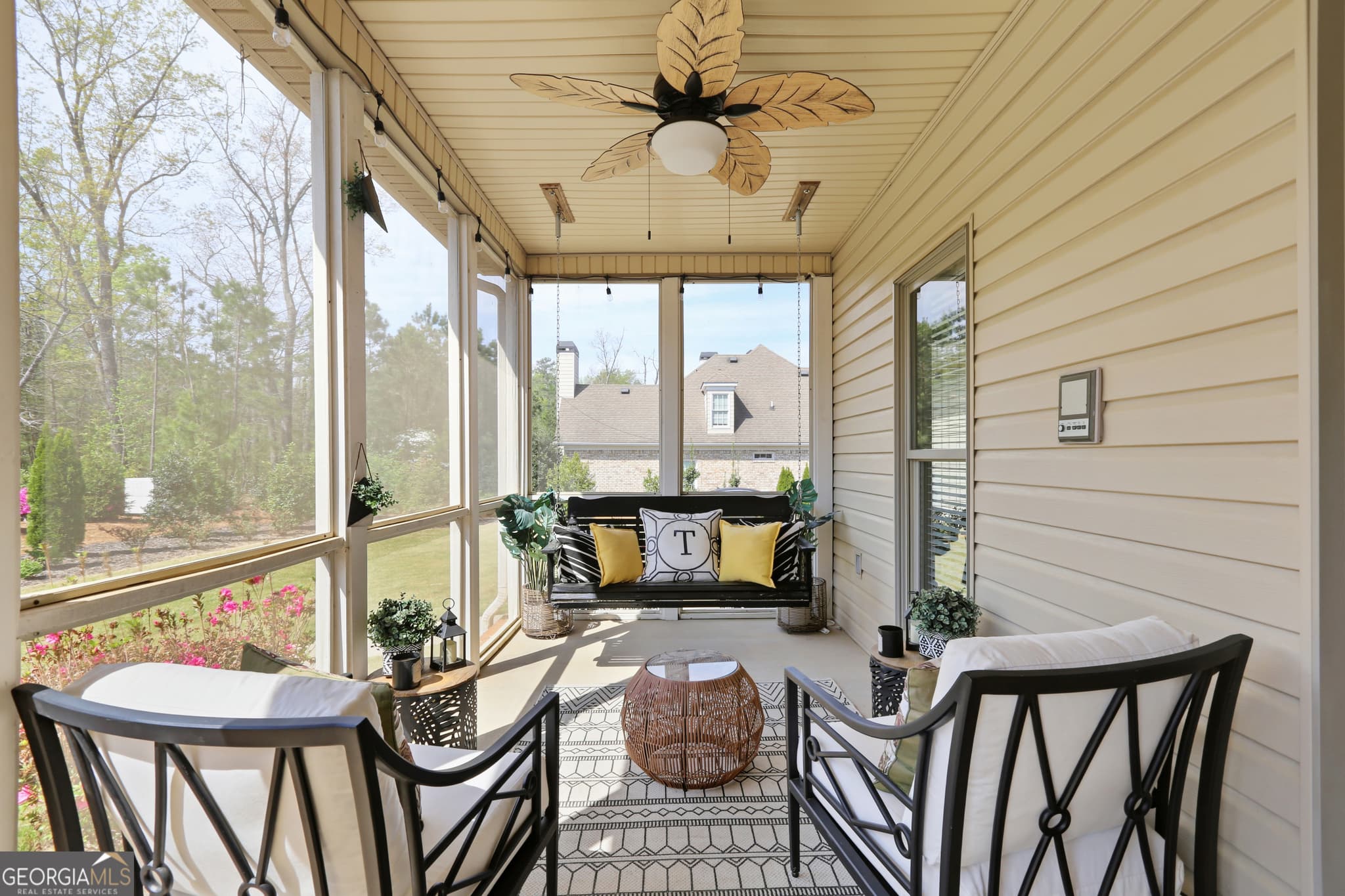 6 bedroom, 5.5 bathroom, 5,756 sq ft single family residence for sale at 5653 Tuxedo Drive, Douglasville, GA 30135 — photo 6