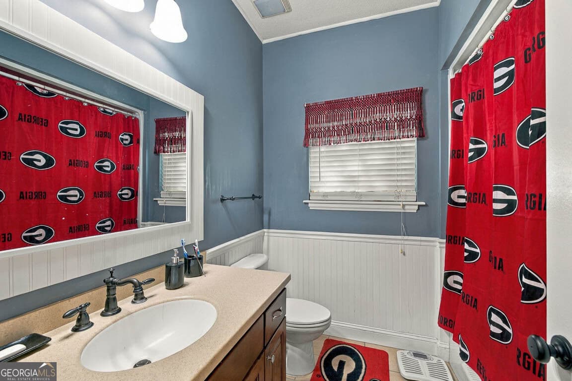 4 bedroom, 3 bathroom, 2,432 sq ft single family residence for sale at 65 Silver Bluff Drive, Brunswick, GA 31523 — photo 10