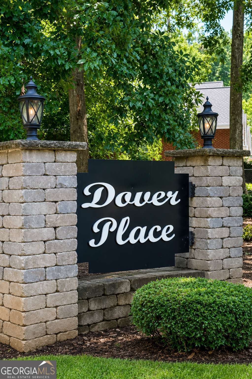 3 bedroom, 2.5 bathroom townhouse for rent at 1006 Heathmoor Court, Norcross, GA 30093 for $2,000 a month — photo 2