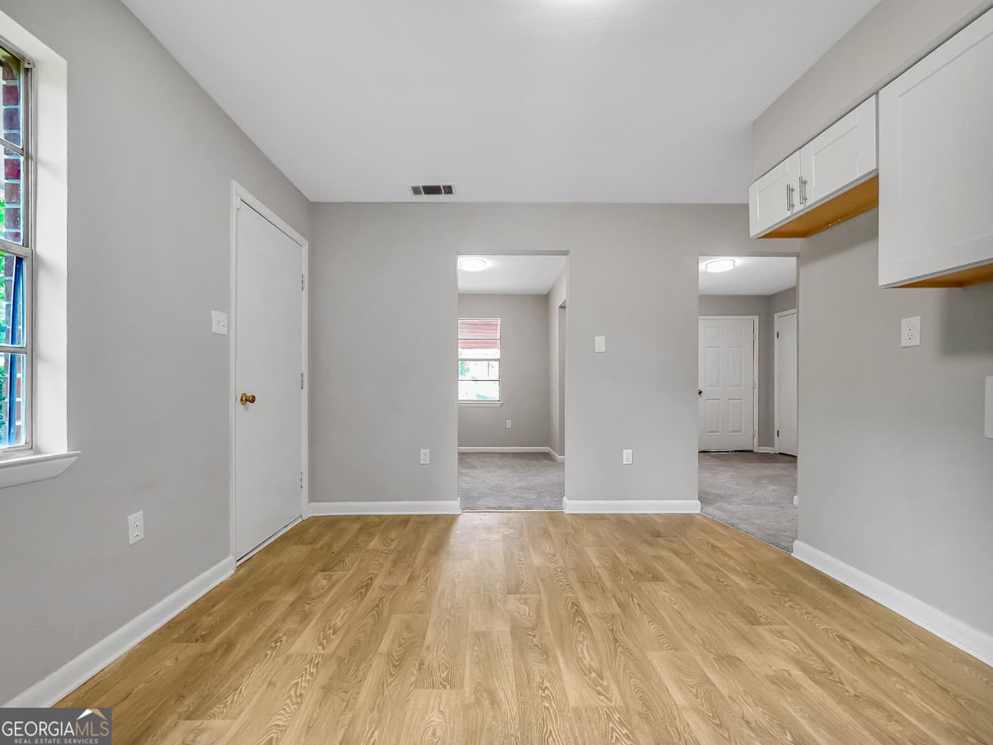 2 bedroom, 1 bathroom, 875 sq ft single family residence for sale at 3911 5th Street, Savannah, GA 31408 — photo 5
