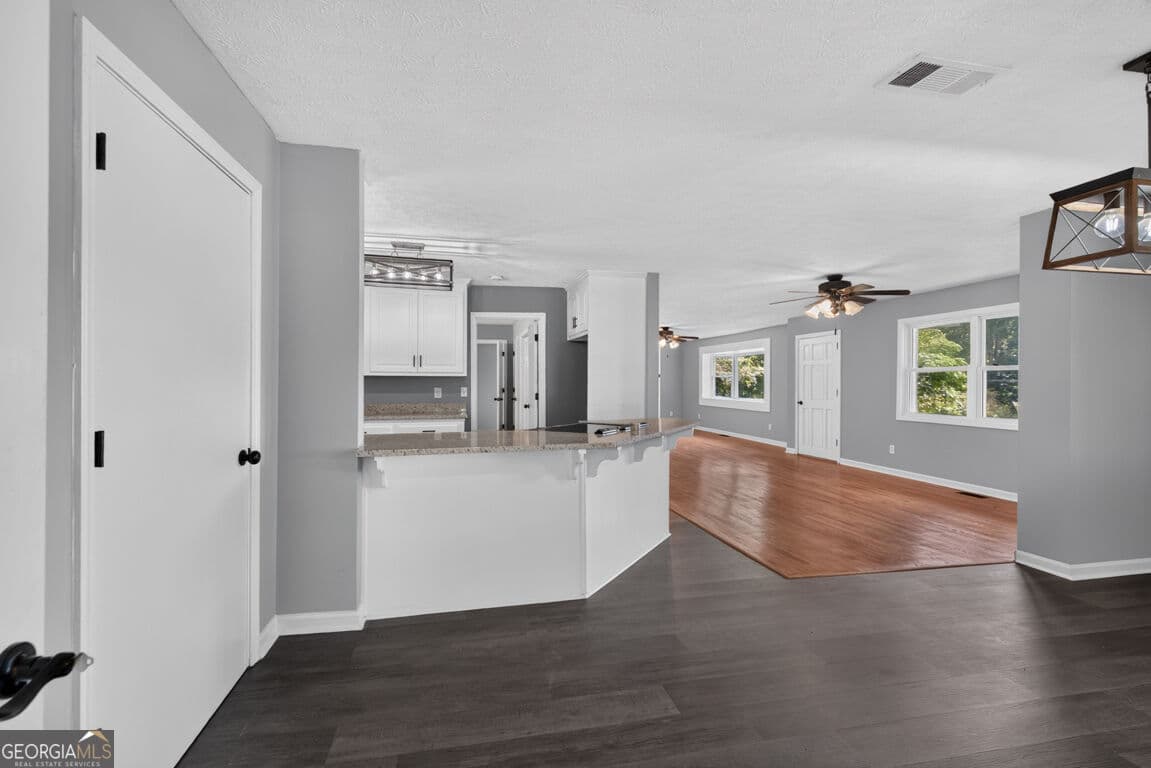 3 bedroom, 2 bathroom, 1,684 sq ft single family residence for sale at 3141 Highway 172, Bowman, GA 30624 — photo 7