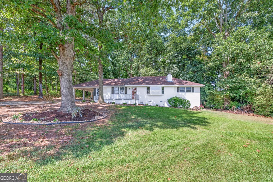 3 bedroom, 2 bathroom, 1,684 sq ft single family residence for sale at 3141 Highway 172, Bowman, GA 30624
