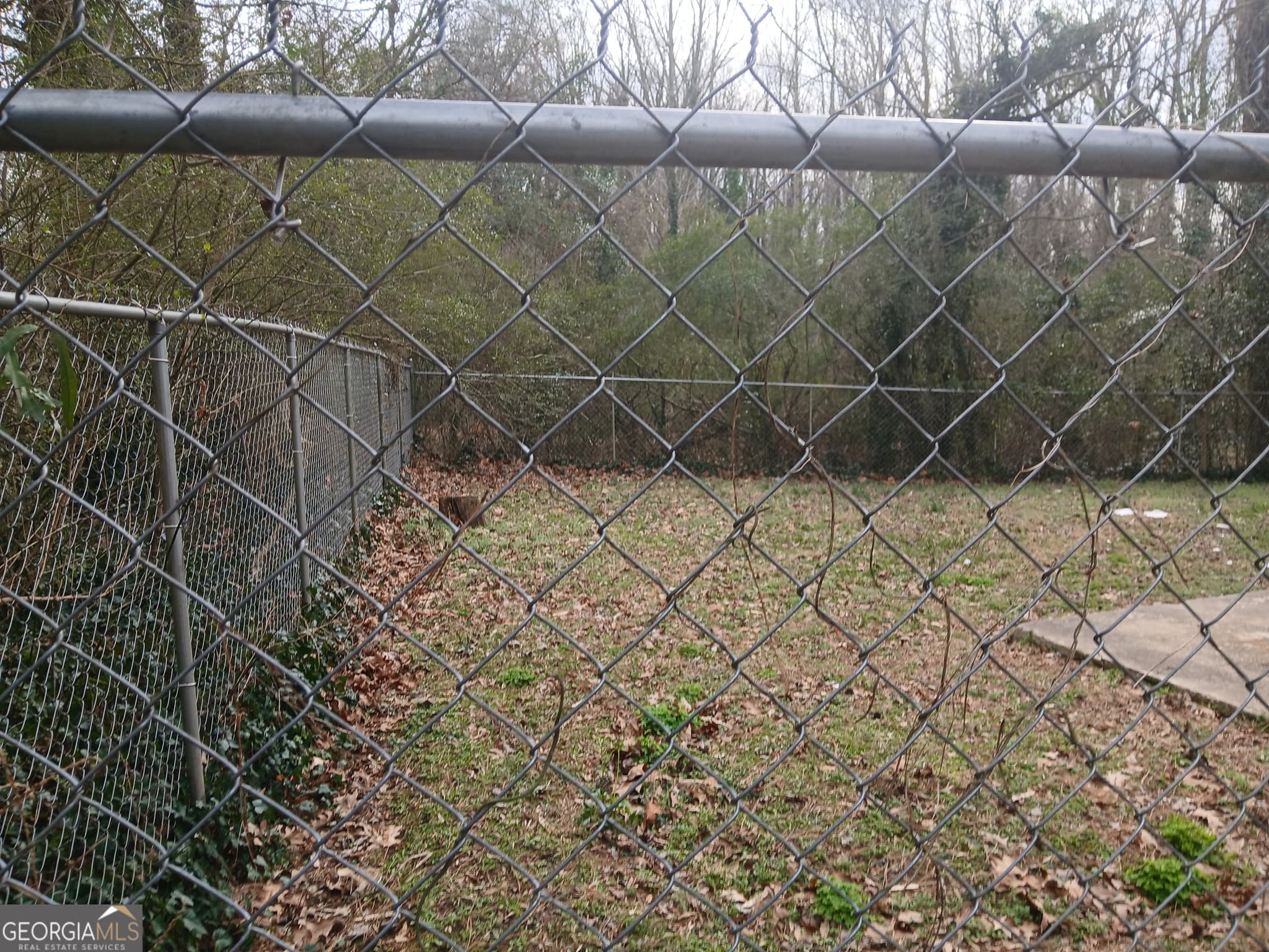 3 bedroom, 2 bathroom, 1,008 sq ft single family residence for sale at 3054 Rollingwood Lane, Atlanta, GA 30316 — photo 3