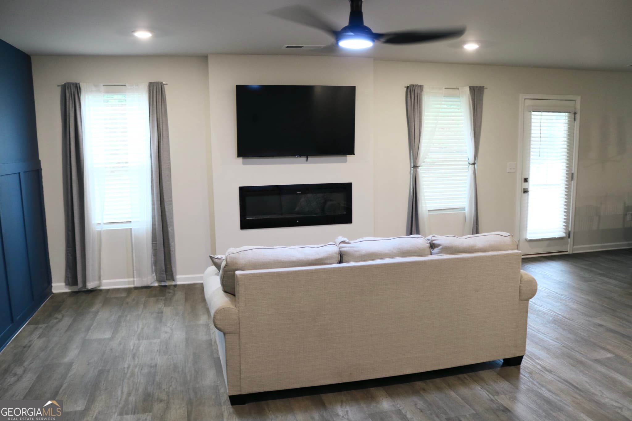 4 bedroom, 2.5 bathroom, 2,015 sq ft single family residence for rent at 204 River Meadow Drive, Lagrange, GA 30241 for $3,200 a month — photo 3
