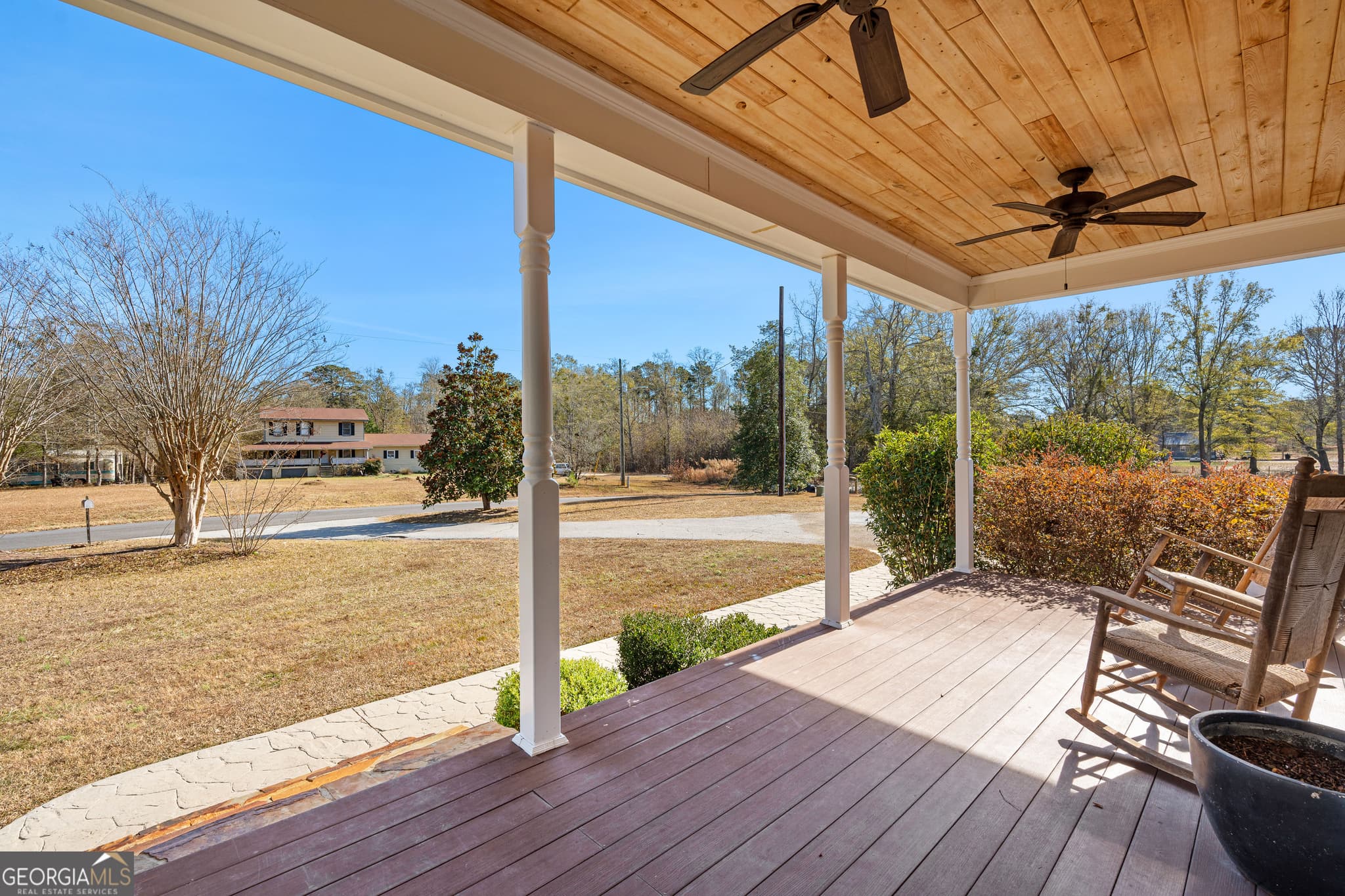 5 bedroom, 2.5 bathroom, 2,960 sq ft single family residence for sale at 371 Milner, Meansville, GA 30256 — photo 6