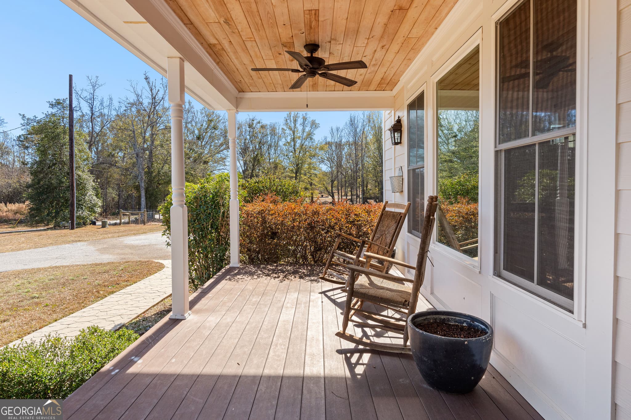 5 bedroom, 2.5 bathroom, 2,960 sq ft single family residence for sale at 371 Milner, Meansville, GA 30256 — photo 8