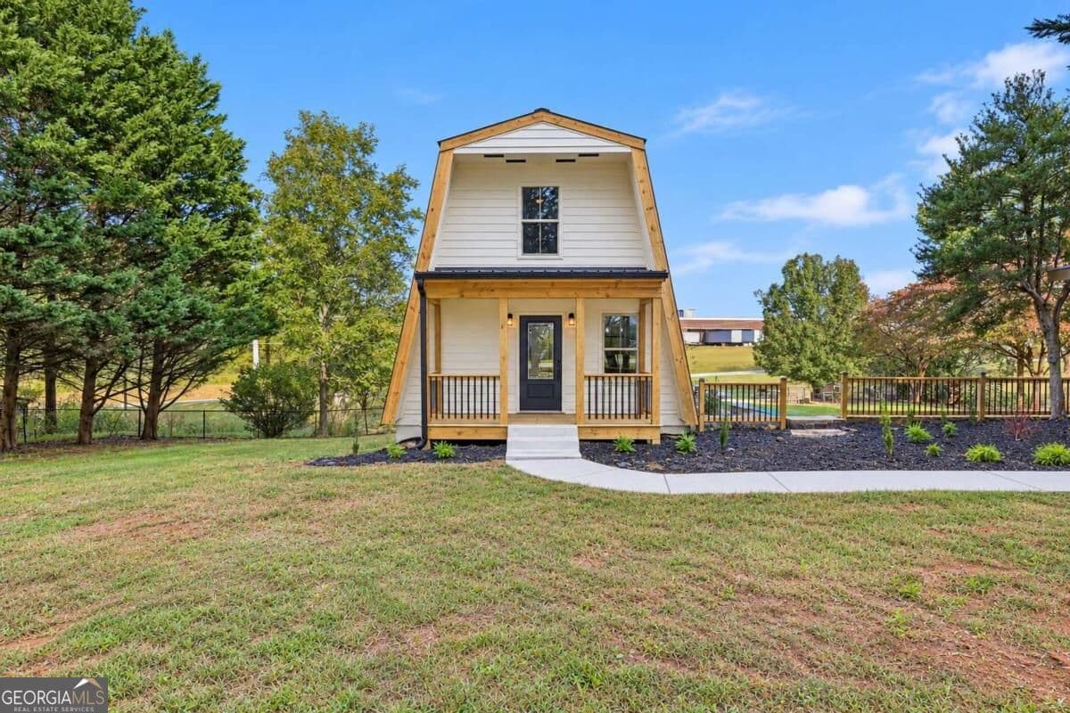 3 bedroom, 2 bathroom, 1,280 sq ft single family residence for sale at 375 Wilbanks Street, Baldwin, GA 30511