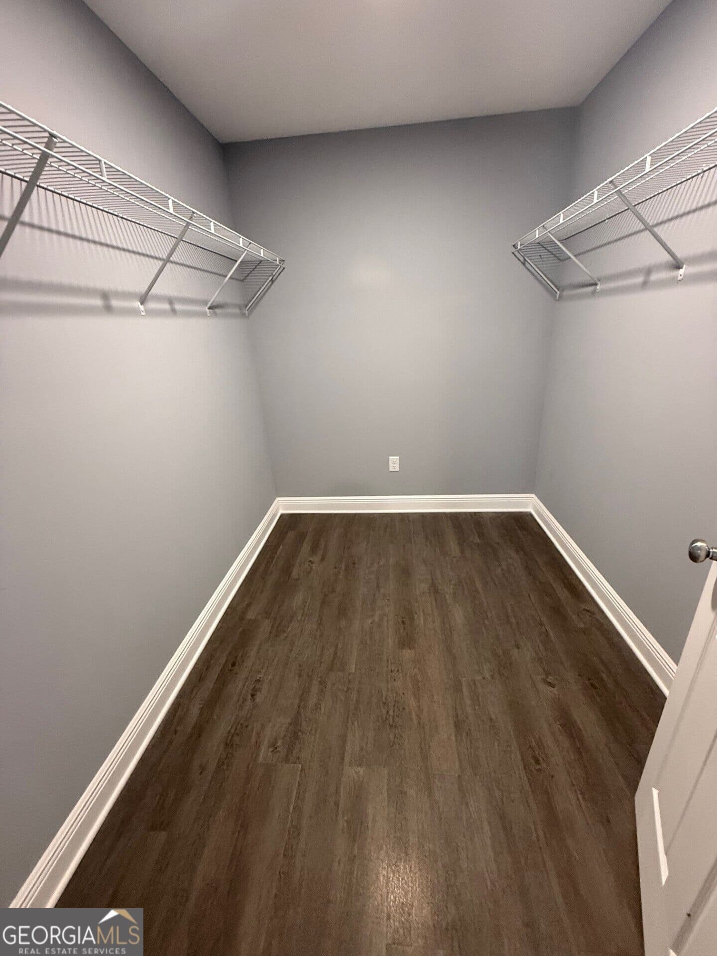 3 bedroom, 2 bathroom, 1,536 sq ft single family residence for sale at 1135 Black Hawk Drive, Waynesville, GA 31566 — photo 9