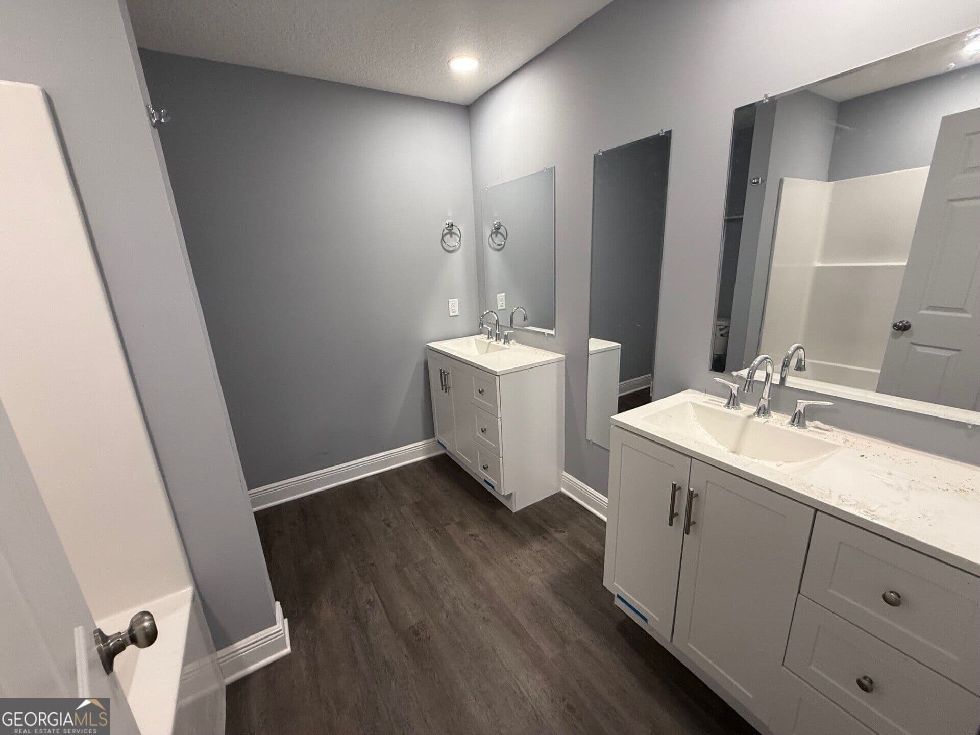 3 bedroom, 2 bathroom, 1,536 sq ft single family residence for sale at 1135 Black Hawk Drive, Waynesville, GA 31566 — photo 8
