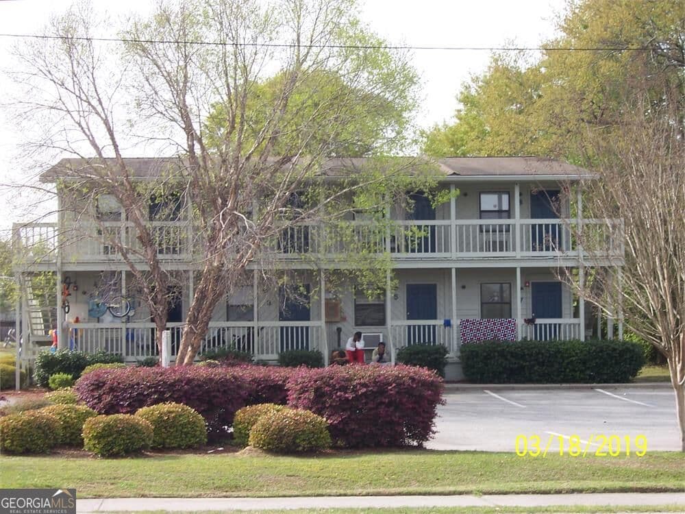 multi family for sale at 125 Lanier Drive, Statesboro, GA 30458