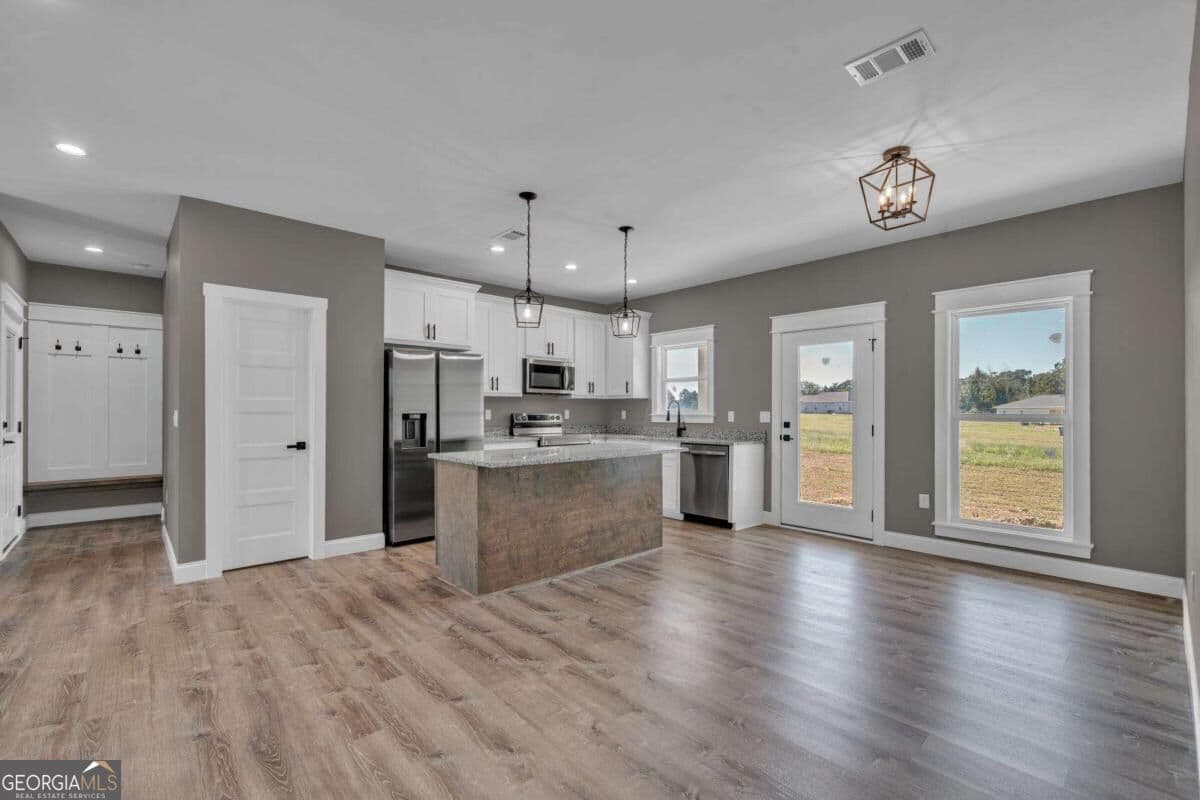 4 bedroom, 2 bathroom, 1,700 sq ft single family residence for sale at 1229 Mark Wood Road, Dexter, GA 31019 — photo 7